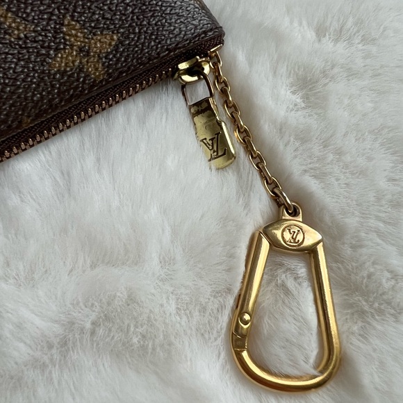 🚫SOLD🚫 Authentic Louis Vuitton Monogram Key Cles - Picture 7 of 11